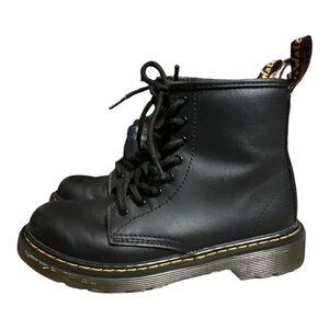 Dr. Martens Kids' 1460 Leather Boots (Youth) Size 2 Black Doc Martens